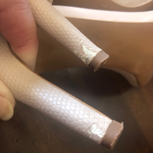 Sexy Nude Aldo Strappy Heals - Picture 3 of 5